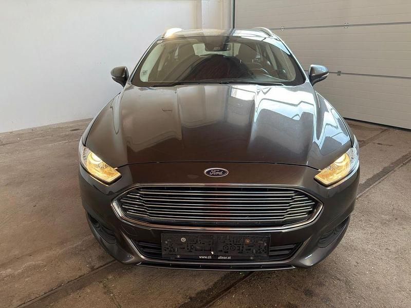 Gebraucht Ford Mondeo Trend 120 PS (88 kW) 2018 Grau Limousine