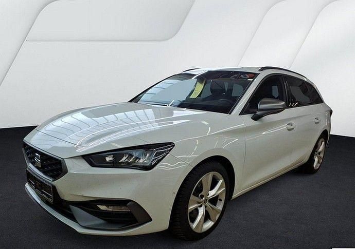 Weiß Gebraucht 2025 Seat Leon ST FR Kombi | 29.490 € (Fairer Preis) - Bild 1/3