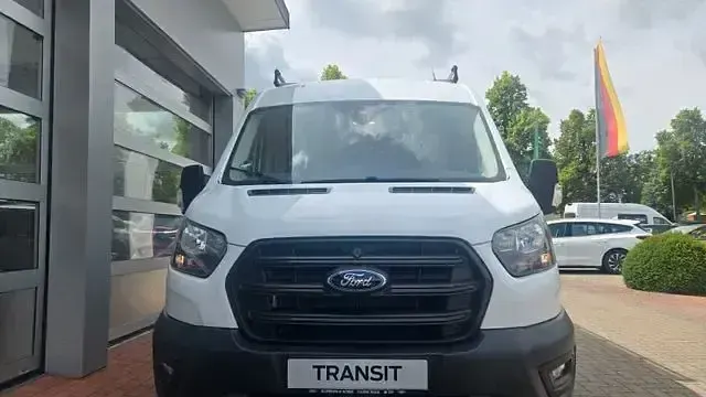 Gebraucht Ford Transit Trend 131 PS (96 kW) 2024 Andere Van