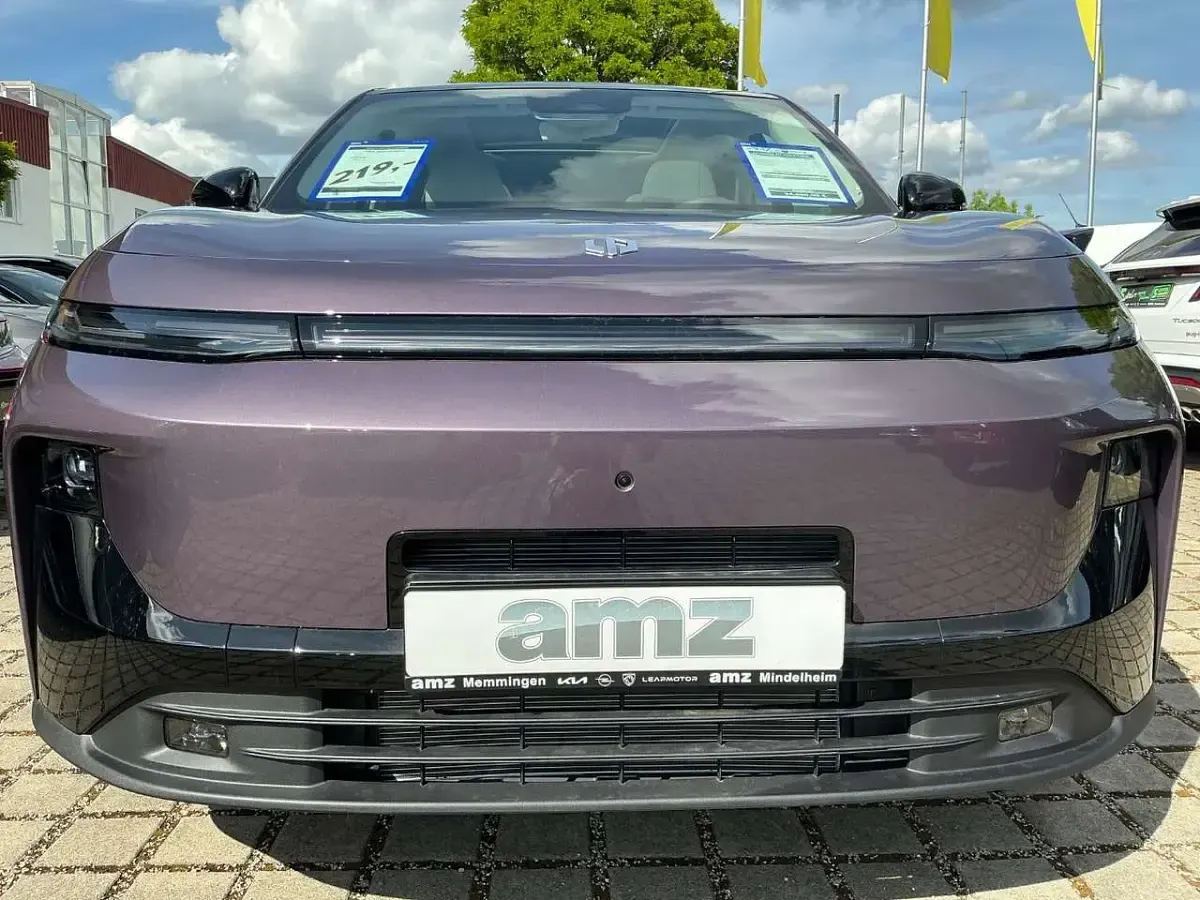 Neu Leapmotor B10 218 PS (160 kW) 2026 Dawn purple SUV