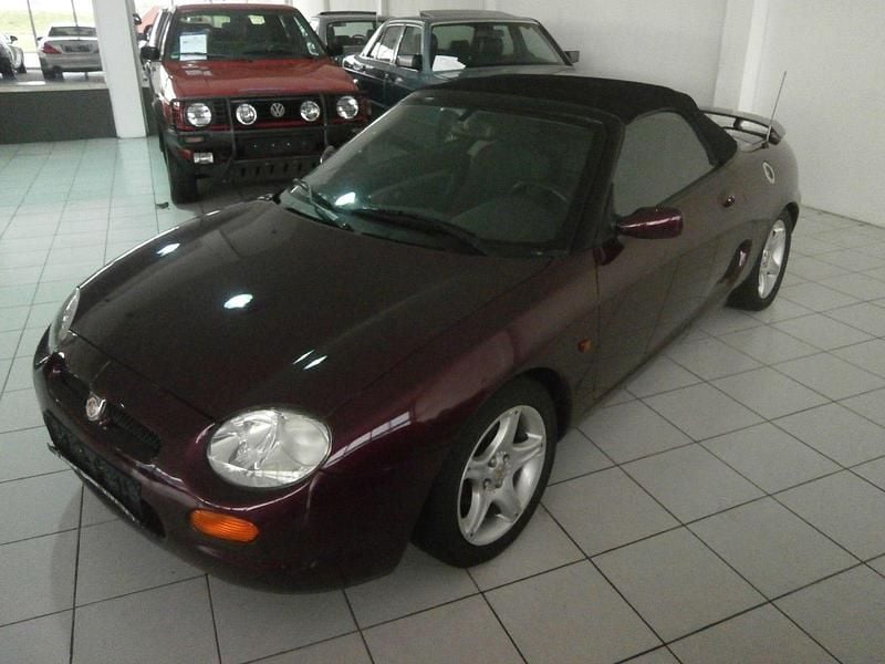 Używany MG F 120 KM (88 kW) 2001 Purpurowy Kabriolet