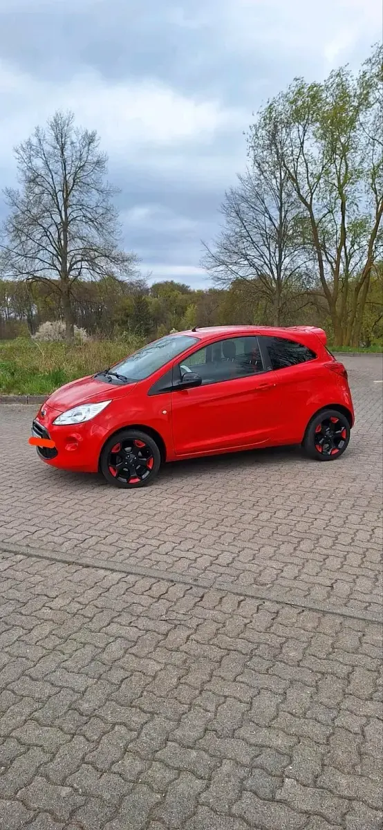 Second-hand Ford Ka Limited 70 CP (51 kW) 2014 Roșu Hatchback