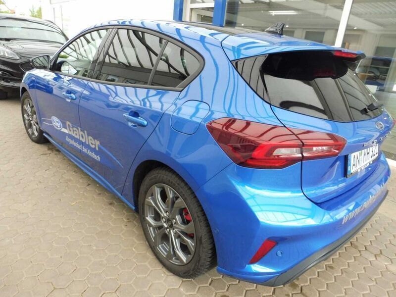 Gebraucht Ford Focus ST 116 PS (85 kW) 2023 Blau Limousine