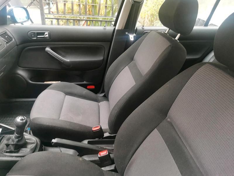 Gebraucht VW Golf IV 75 PS (55 kW) 2000 Schwarz Kombi