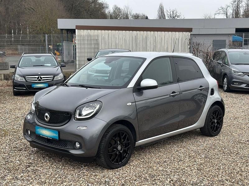 Gebraucht Smart ForFour Electric Drive Passion 60 kW (82 PS) 2018 Silber Kleinwagen