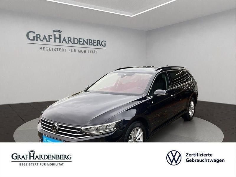 Schwarz Gebraucht 2022 VW Passat Business Kombi | 20.444 € (Guter Preis) - Bild 1/4