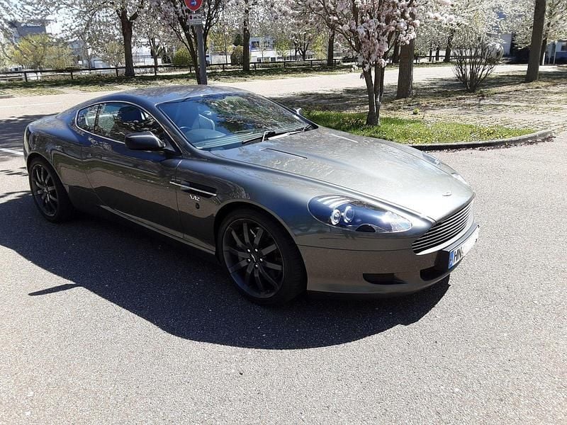 Gebraucht Aston Martin DB9 457 PS (336 kW) 2004 Grau Coupé