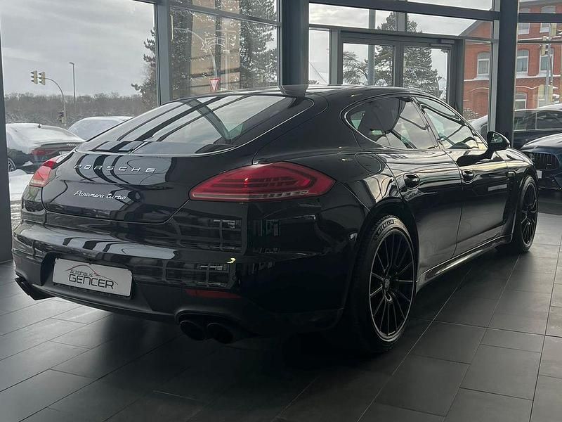 Gebraucht Porsche Panamera Turbo 519 PS (381 kW) 2013 Schwarz Limousine