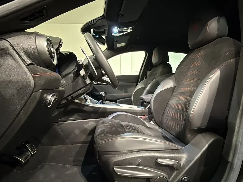 Gebraucht Alfa Romeo Tonale Veloce 160 PS (117 kW) 2023 Schwarz SUV