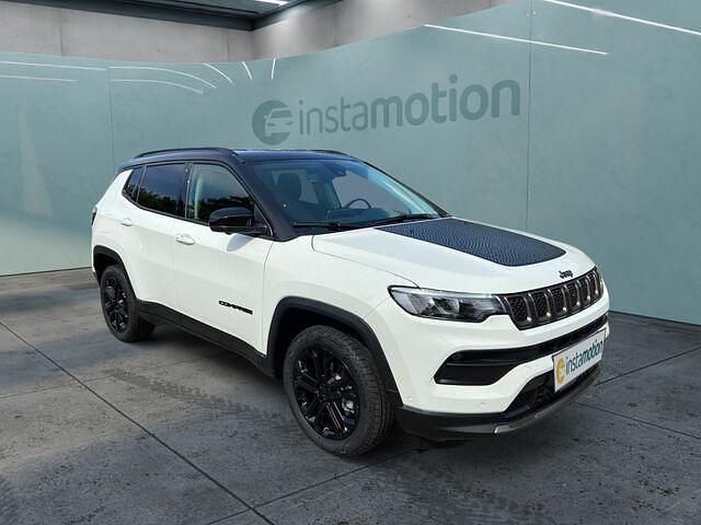 Gebraucht Jeep Compass 131 PS (96 kW) 2022 Weiß SUV