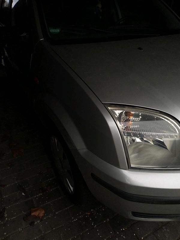Brugt Ford Fusion 2005 Sølv Hatchback