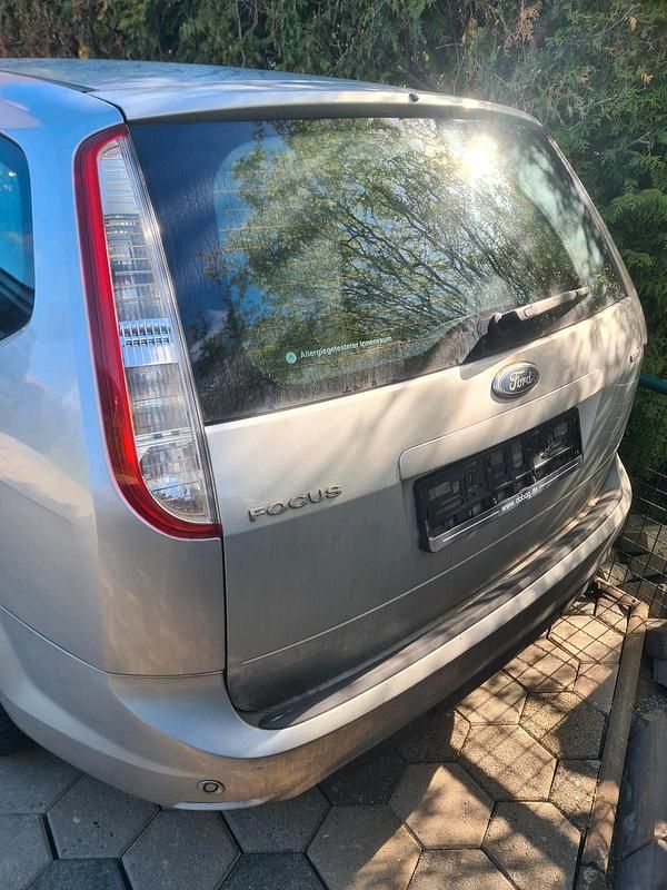 Brugt Ford Focus 136 HK (100 kW) 2009 Sølv Stationcar