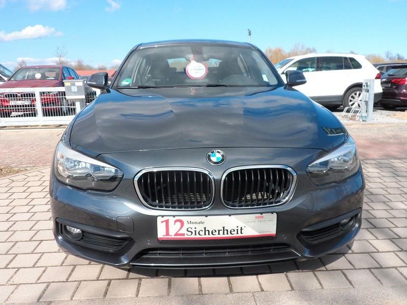 Gebraucht BMW 116 Advantage 116 PS (85 kW) 2017 Grau Kleinwagen