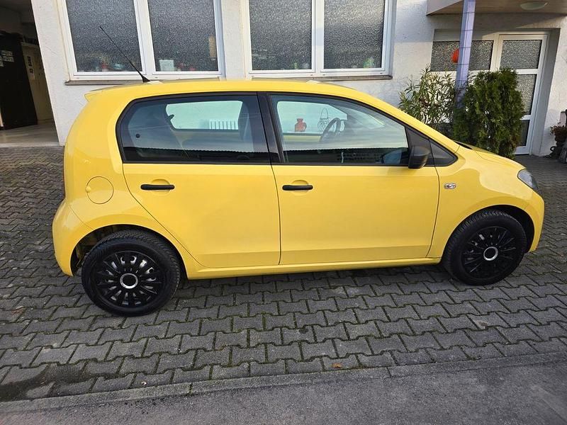 Usata Seat Mii Reference 60 CV (44 kW) 2014 Sunflower Utilitaria