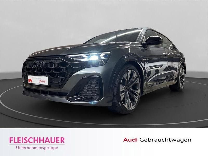 Grau Gebraucht 2024 Audi Q8 Ambiente SUV | 80.880 € - Bild 1/4