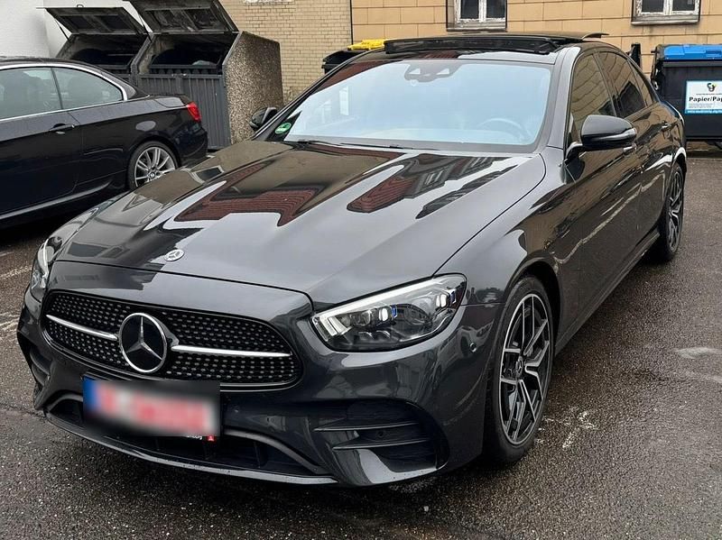 Gebraucht Mercedes E300 AMG 258 PS (189 kW) 2021 Grau Limousine