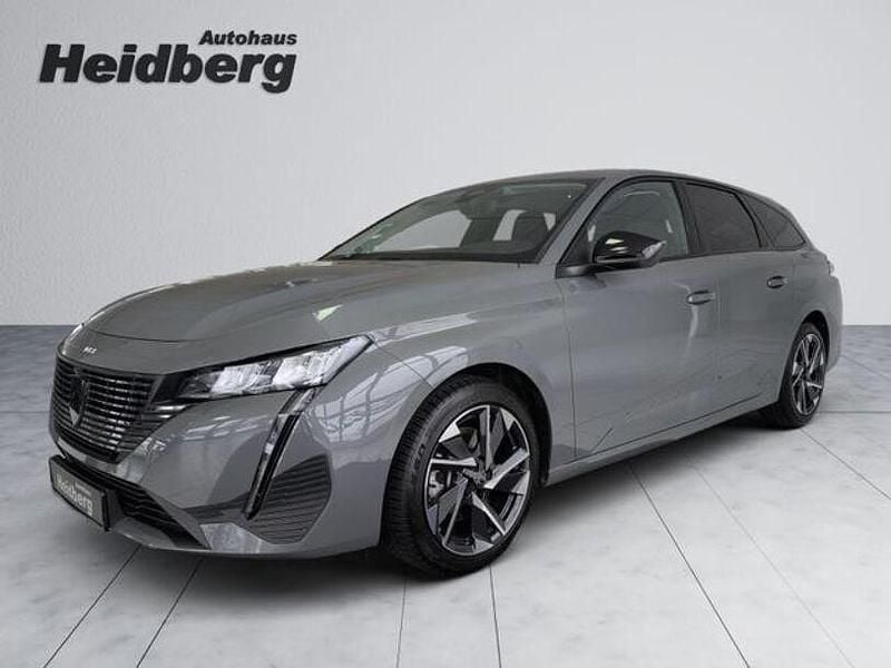 Gebraucht Peugeot 308 Allure 131 PS (96 kW) 2024 Grau Kombi