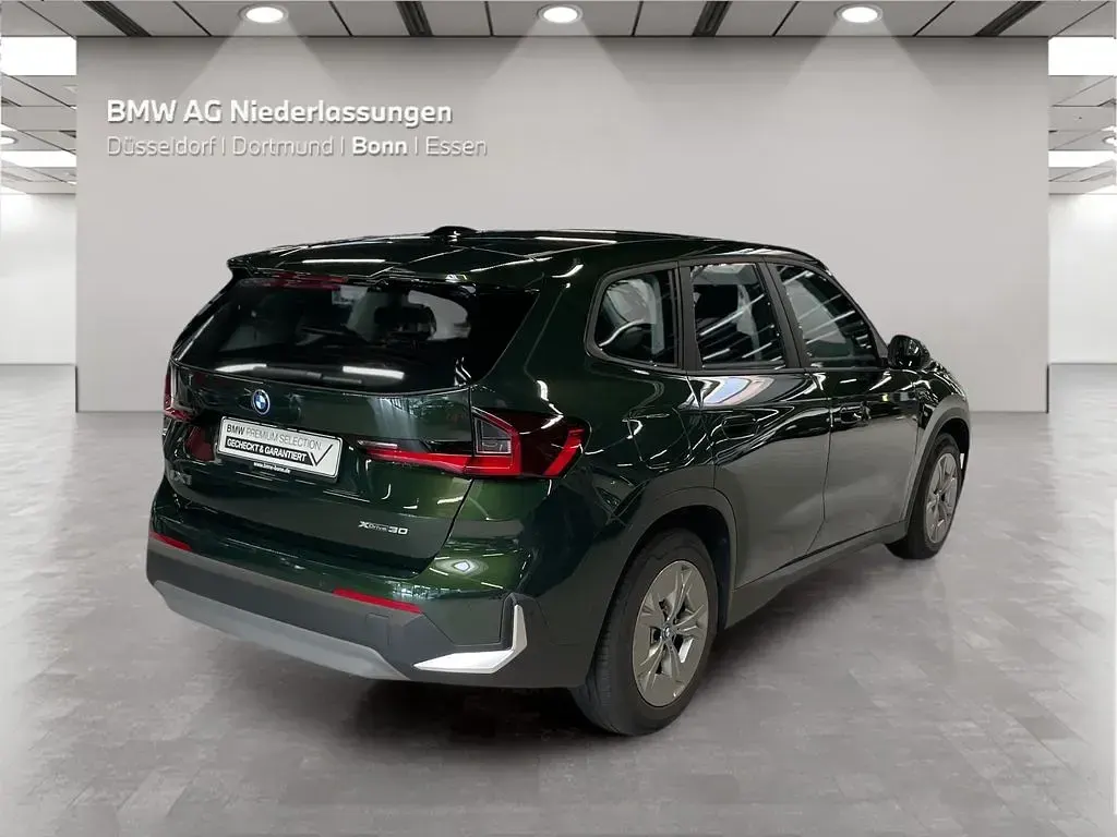Gebraucht BMW iX1 Performance 200 kW (272 PS) 2023 Grün SUV