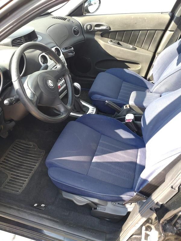 Gebraucht Alfa Romeo 156 165 PS (121 kW) 2003 Schwarz Limousine