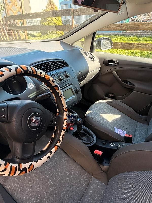 Gebraucht Seat Altea 102 PS (75 kW) 2005 Grau Van / Kleinbus