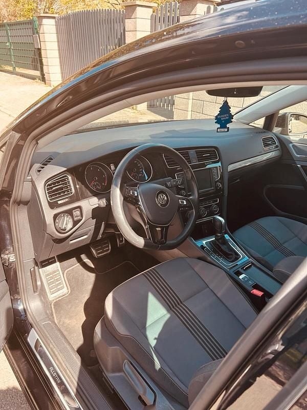Gebraucht VW Golf VII Allstar 150 PS (110 kW) 2016 Schwarz Limousine