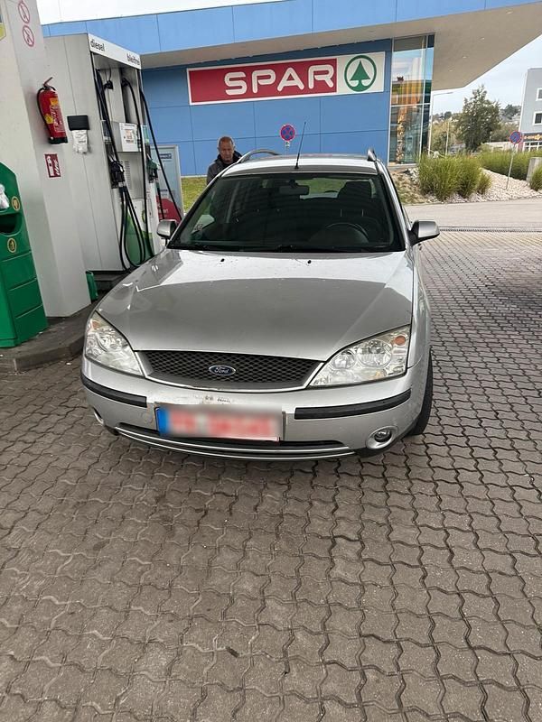 Silber Gebraucht 2005 Ford Mondeo Kombi | 800 € (Guter Preis) - Bild 1/4