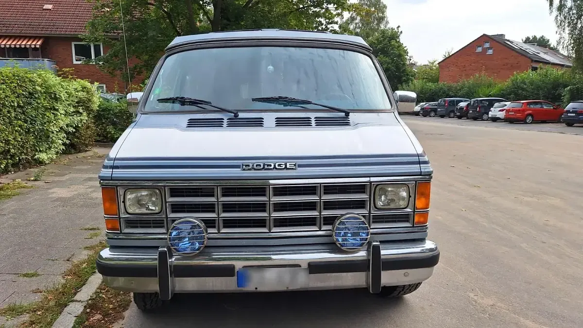 Używany Dodge Ram 231 KM (169 kW) 1990 Pickup