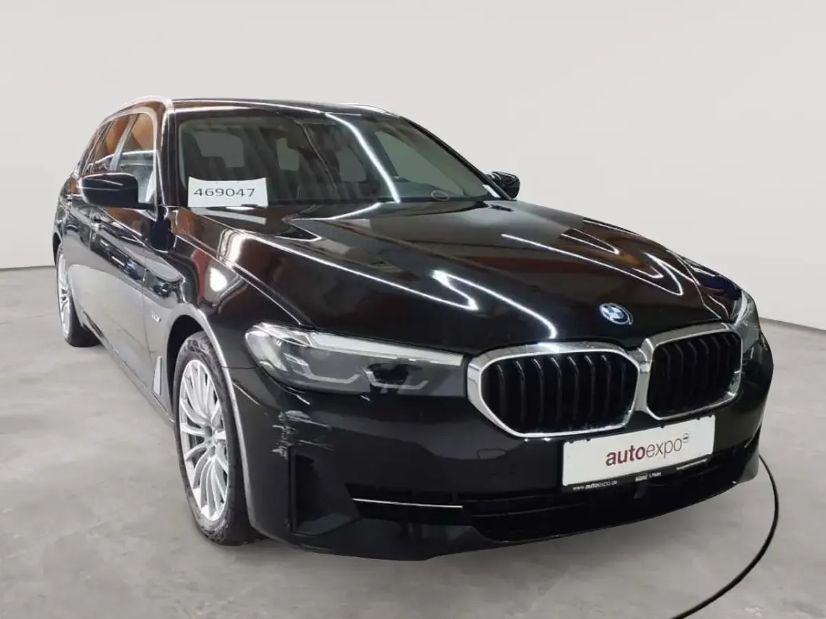 Gebraucht BMW 530e Sport Line 184 PS (135 kW) 2022 Kombi