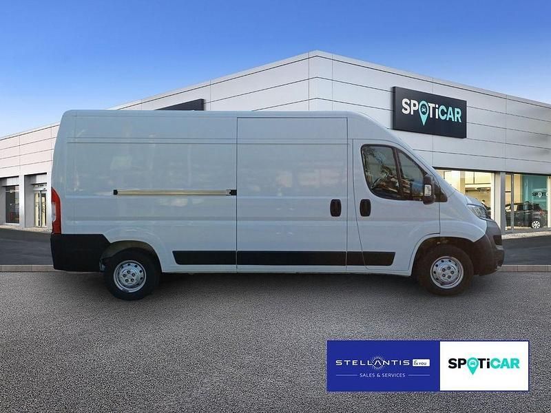 Gebraucht Citroën Jumper 140 PS (102 kW) 2023 Weiß Van / Kleinbus