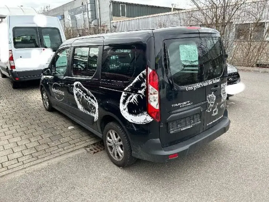 Gebraucht Ford Transit 101 PS (74 kW) 2024 Agate black (metallic) Kombi