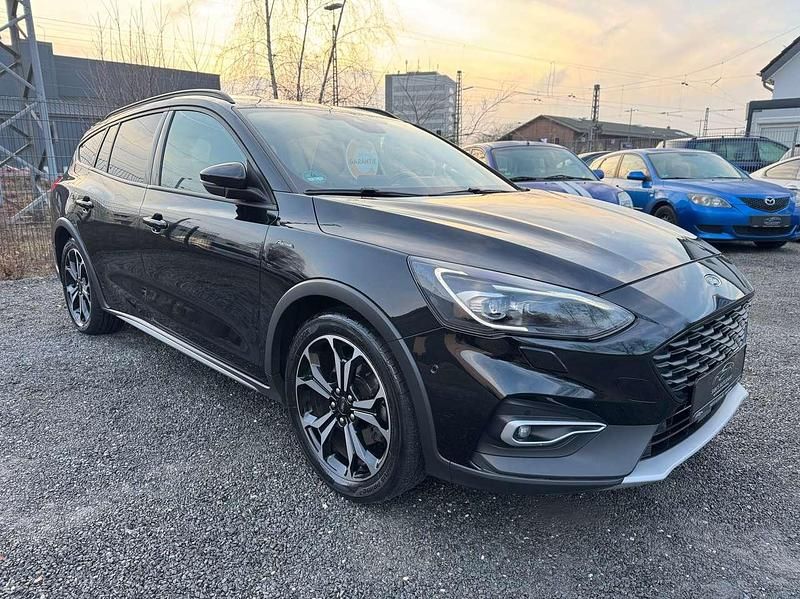Gebraucht Ford Focus Active 150 PS (110 kW) 2019 Schwarz Kombi