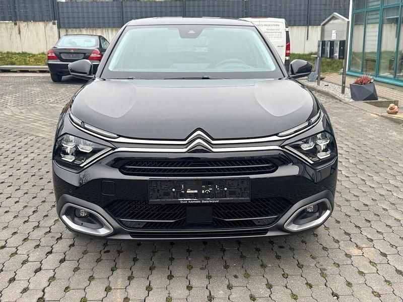 Gebraucht Citroën C4 PureTech 131 PS (96 kW) 2024 Schwarz SUV