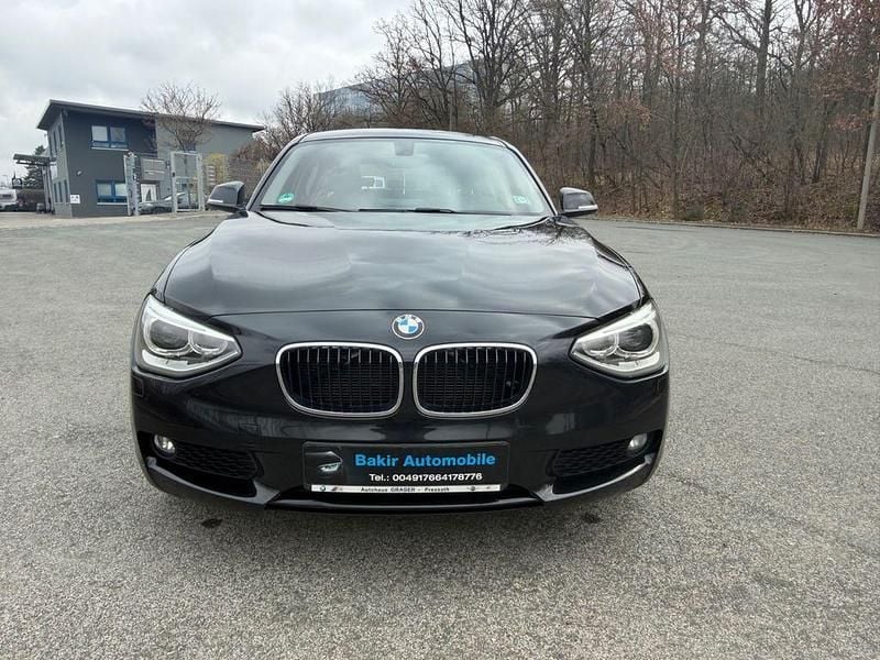 Gebraucht BMW 118 Advantage 143 PS (105 kW) 2014 Schwarz Kleinwagen