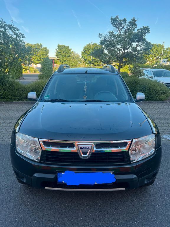 Schwarz Gebraucht 2011 Dacia Duster SUV | 4.950 € (Fairer Preis) - Bild 1/4