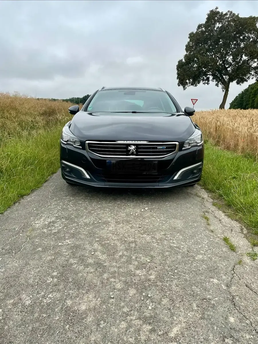 Gebraucht Peugeot 508 150 PS (110 kW) 2015 Grau Kombi