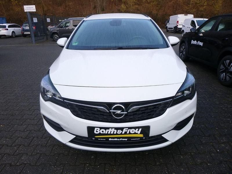 Gebraucht Opel Astra Edition 110 PS (80 kW) 2020 Weiß Kombi