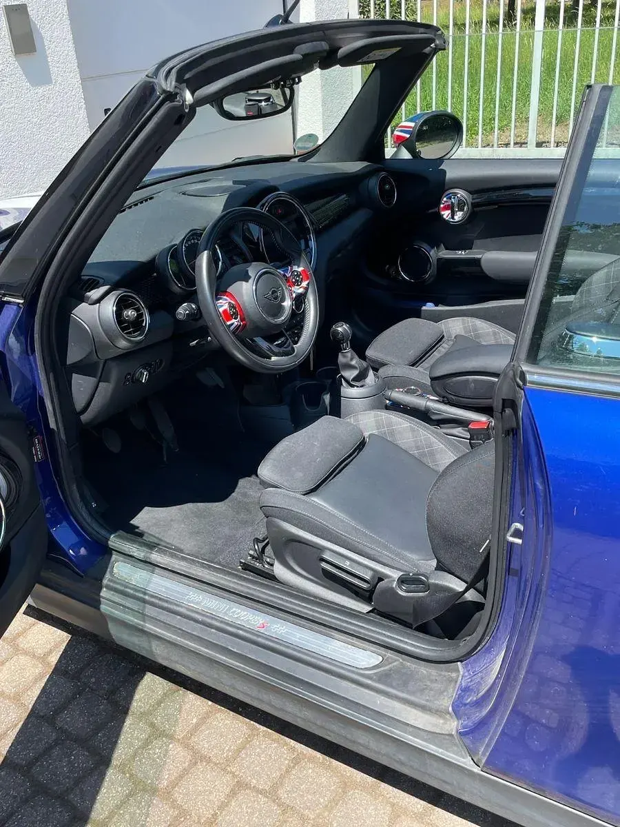 Gebraucht Mini Cooper S 192 PS (141 kW) 2019 Schwarz Kleinwagen