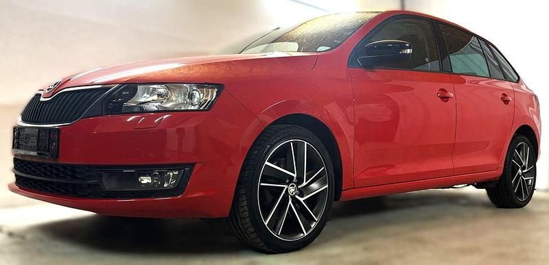 Rot Gebraucht 2017 Skoda Rapid Emotion Plus Kombi | 10.990 € (Guter Preis) - Bild 1/4