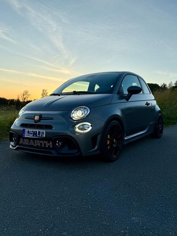 Grau Gebraucht 2019 Abarth 595 Competizione Kleinwagen | 19.000 € (Guter Preis) - Bild 1/4