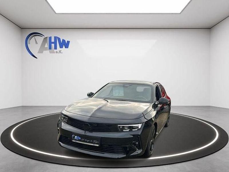 Gebraucht Opel Astra Ultimate 131 PS (96 kW) 2023 Schwarz Kombi