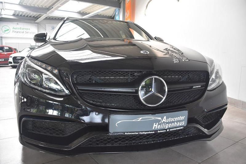 Schwarz Gebraucht 2016 Mercedes C63 AMG AMG Kombi | 43.780 € (Fairer Preis) - Bild 1/4