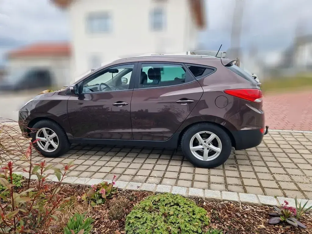 Gebraucht Hyundai ix35 Style 163 PS (119 kW) 2012 Braun SUV