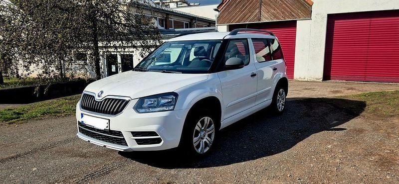Gebraucht Skoda Yeti 110 PS (80 kW) 2016 Weiß SUV