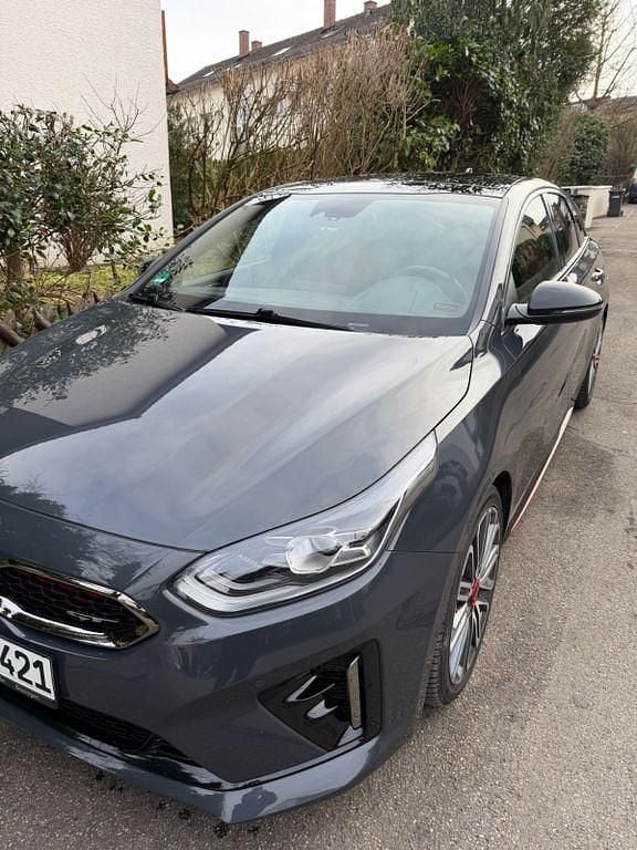 Gebraucht Kia ProCeed GT 204 PS (150 kW) 2021 Grau Kombi