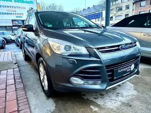 Używany Ford Kuga Titanium 183 KM (134 kW) 2016 Szary SUV