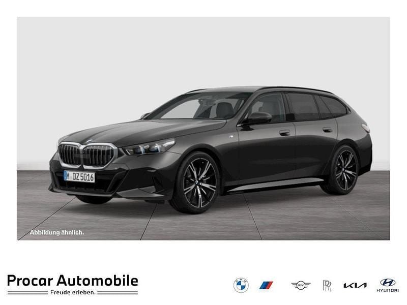 Gebraucht BMW 540 M Sport 303 PS (222 kW) 2025 Grau Kombi