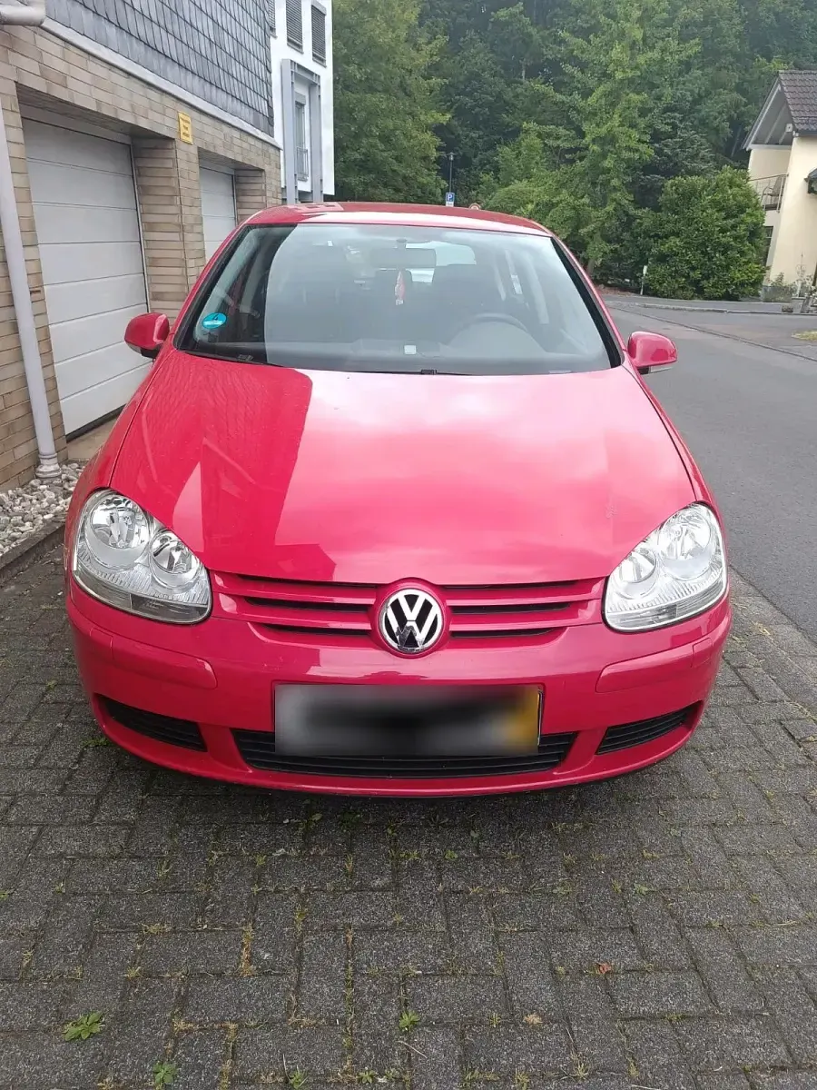 Gebraucht VW Golf IV 102 PS (75 kW) 2005 Rot Limousine