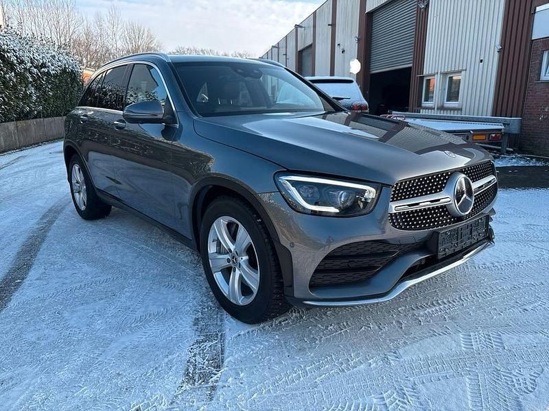 Gebraucht Mercedes GLC400d 330 PS (242 kW) 2019 Grau SUV