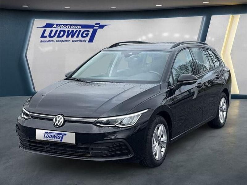 Gebraucht VW Golf VIII Life 116 PS (85 kW) 2022 Schwarz Limousine