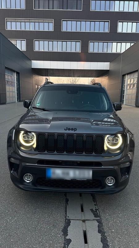 Gebraucht Jeep Renegade 150 PS (110 kW) 2019 Grau SUV